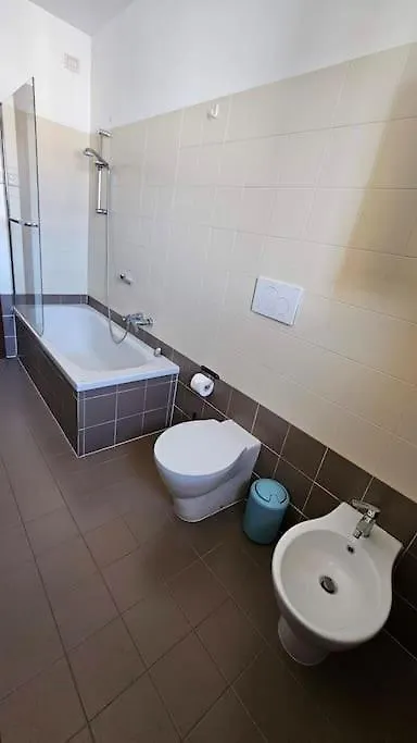 13Th Floor, Garage Gratis, Metro M5 A 200Mt, Giardino Giochi, Bicocca Apartment Milan